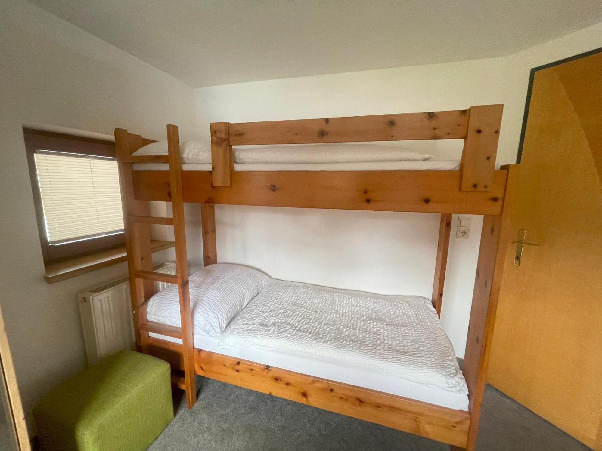 Haus Michael Apartment ทักซ์ ภายนอก รูปภาพ