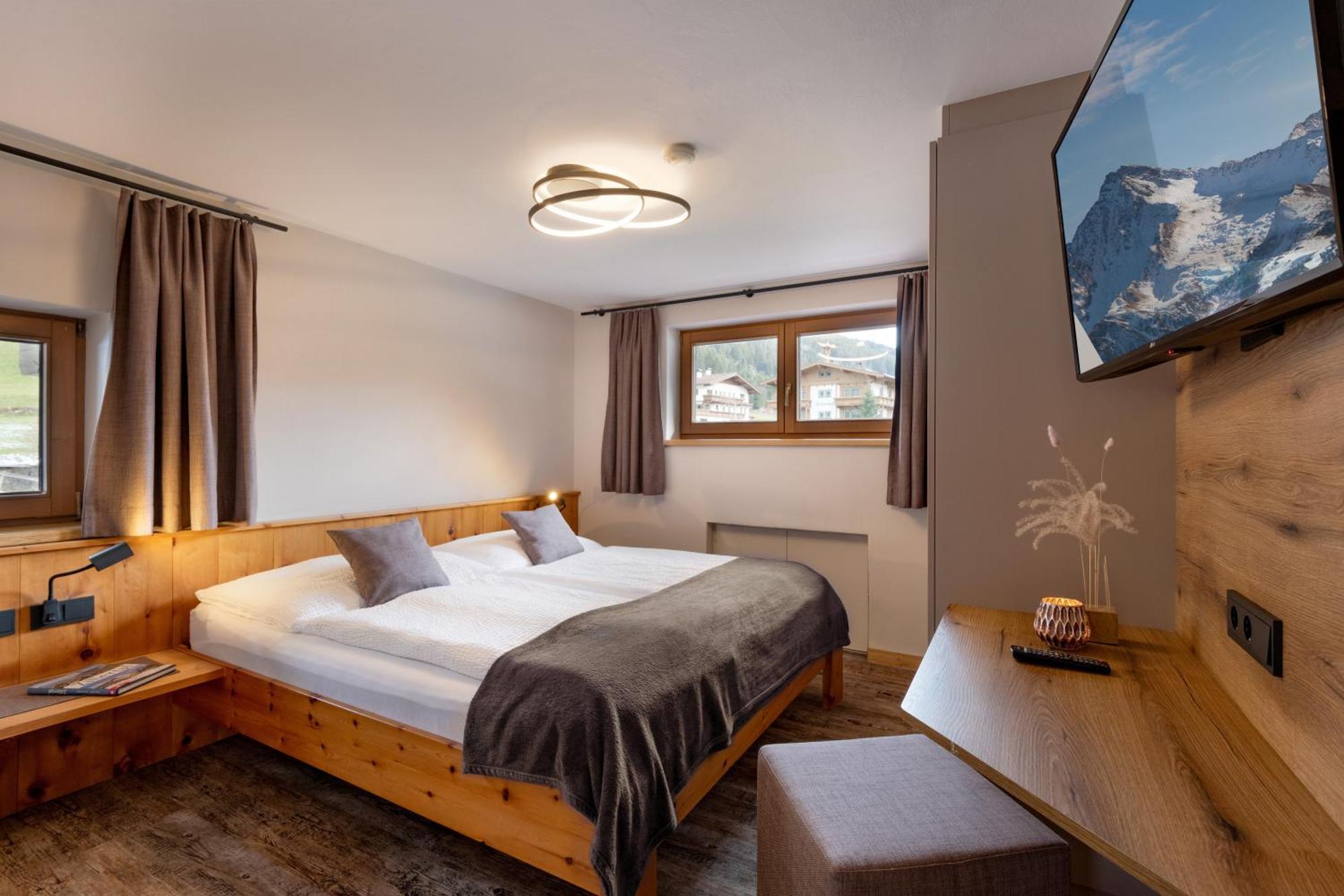 Haus Michael Apartment ทักซ์ ภายนอก รูปภาพ